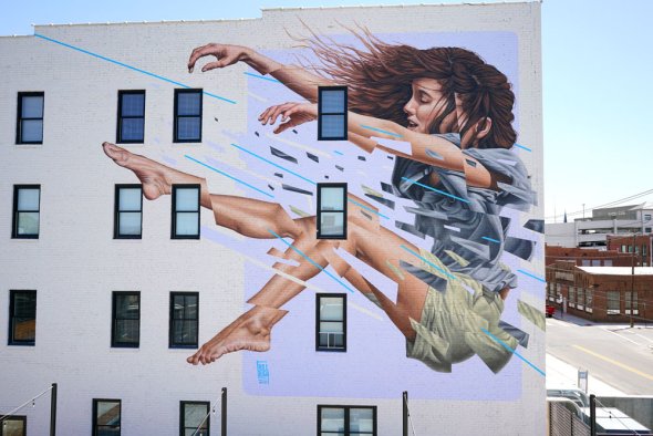 As incríveis pinturas e murais foto-realistas com mulheres e glitches de James Bullough James Bullough arte pinturas murais mulheres glitches foto realistas beleza