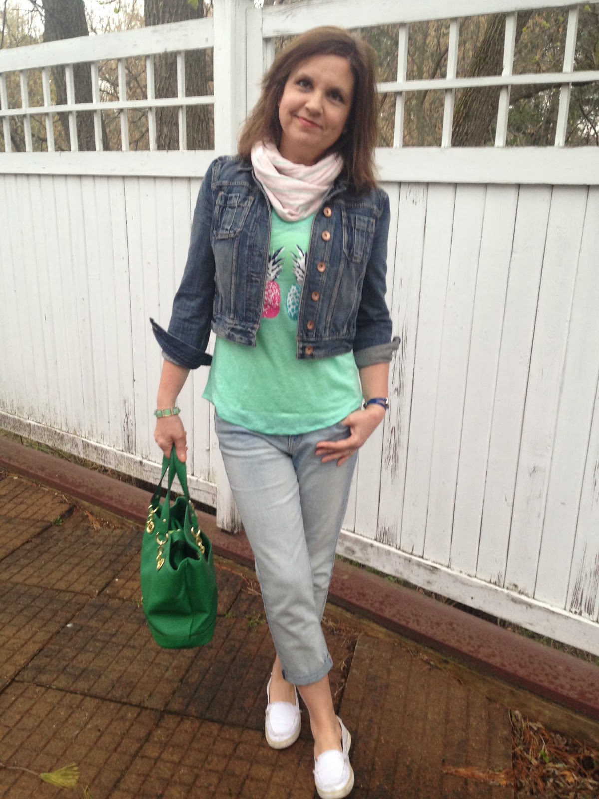 Spring Graphic Tee \u0026 Boyfriend Jeans