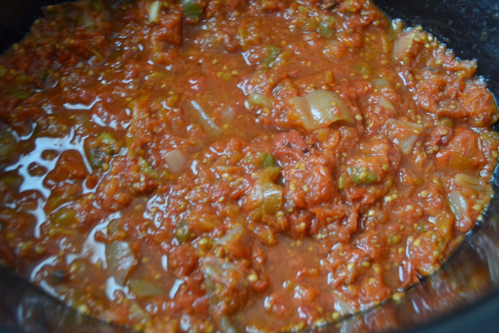 TIP GARDEN Crock Pot Tomato Sauce