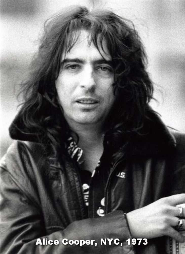 Chuck's Fun Page 2: Vintage photos of some famous musicians - 20 images