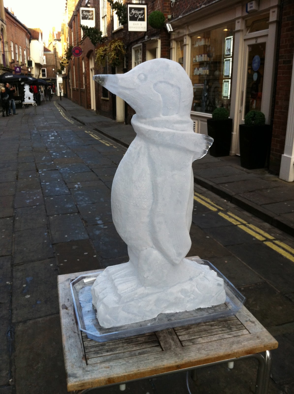 Releasing the Magic! BRILLIANT ICE SCULPTURES!