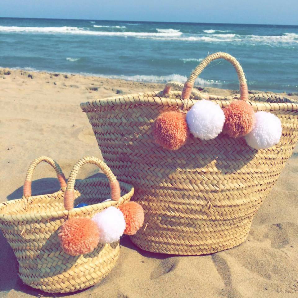 panier pompon plage