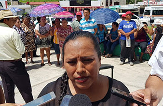 Colonos de Chetumal se manifiestan en Ayuntamiento, quieren regularización de títulos de propiedad de 200 familias