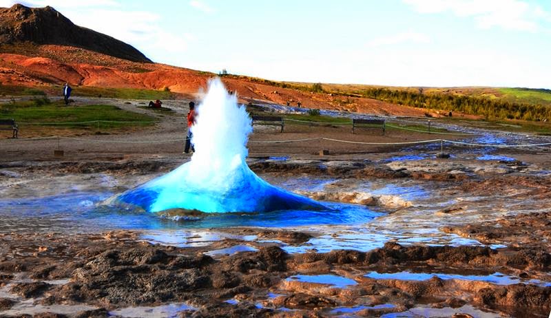 Вода гейзеров исландии содержит следующие ионы