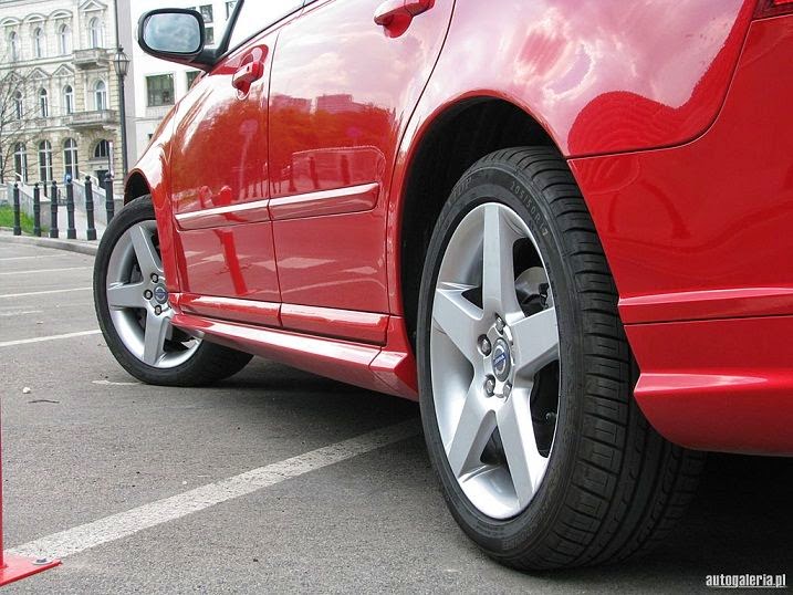 BODY KIT VOLVO S40 V50 Facelift Tuning Brasov