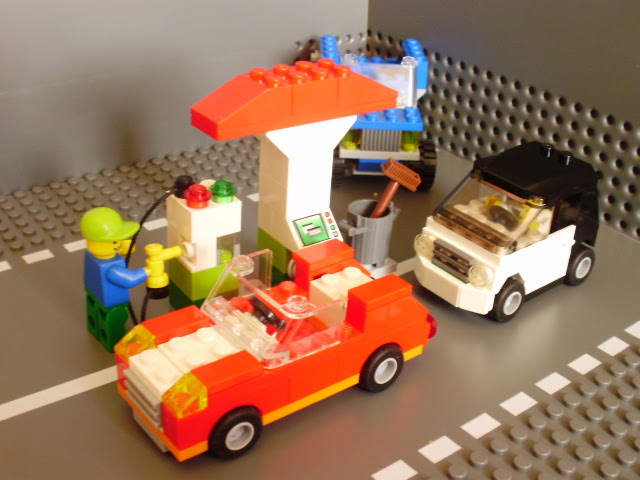Estação de Serviço - MOD Sets LEGO City 3177 e 5898 Basic