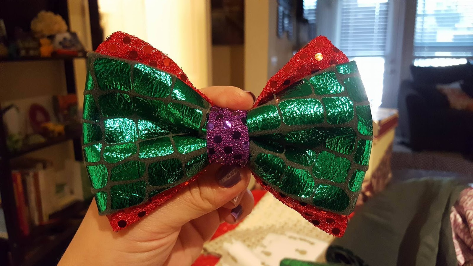 Wine & Whiskers B is for Bows