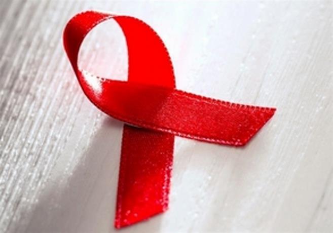 Cerca de dos mil 300 personas adquieren el VIH cada año en República  Dominicana