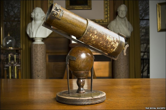 Sir Isaac Newton's Original Reflector Telescope. Image by The Royal Society of London.