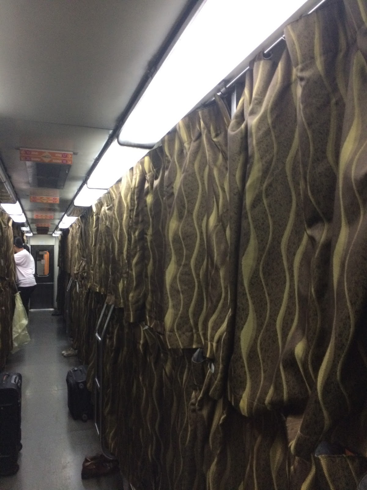Pengalaman Naik Sleeper Train dari Johor Bahru ke Kuala Lumpur