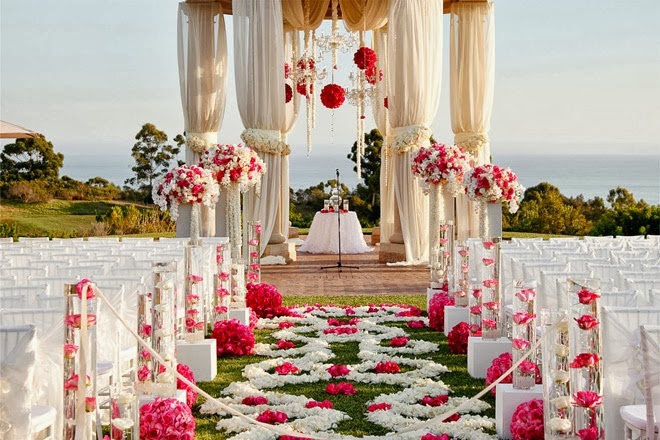 25 Wedding Decoration Ideas For A Show Stopping Venue Wedding Ideas