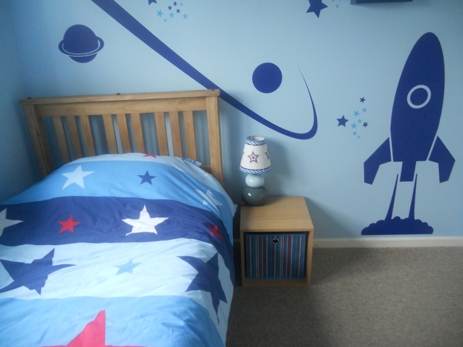 Making It As Mum: Making it home.... Boys space bedroom on a ... - 