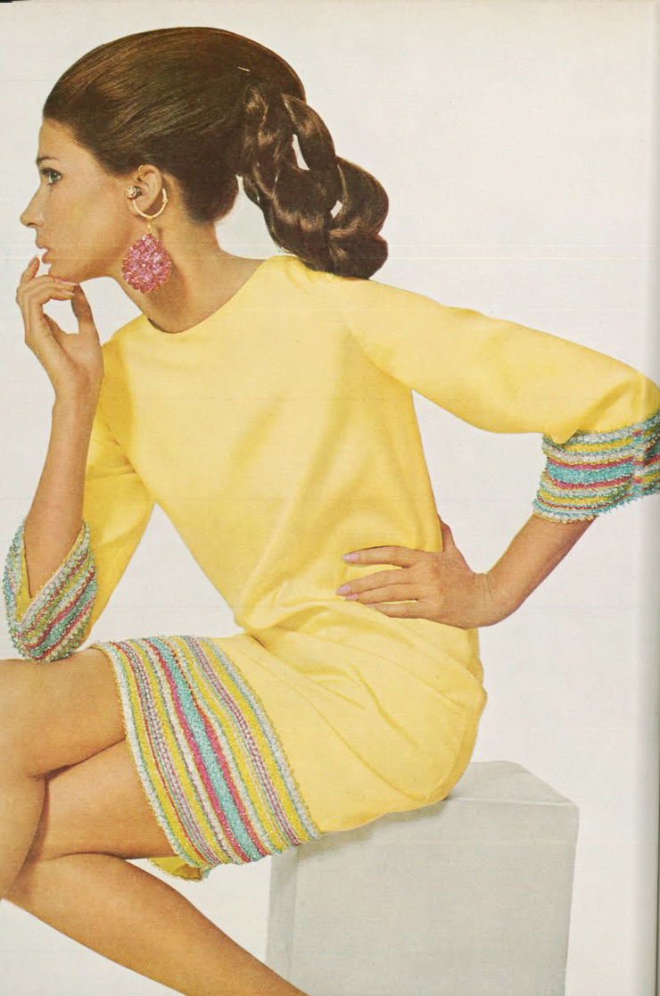 Miss Sixties Vintage Fashion U.S. Vogue April 1966