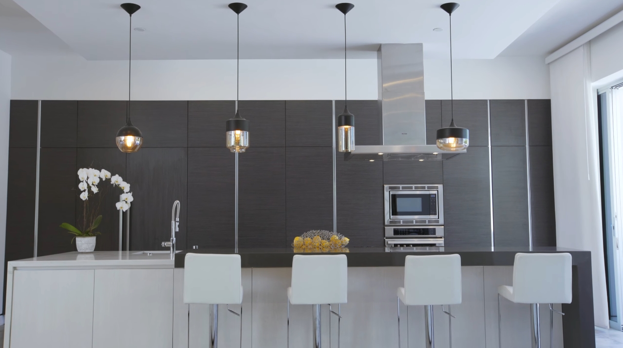 29 Photos vs. 833 N. Gardner St, Los Angeles vs. Luxury Home Interior Design Tour