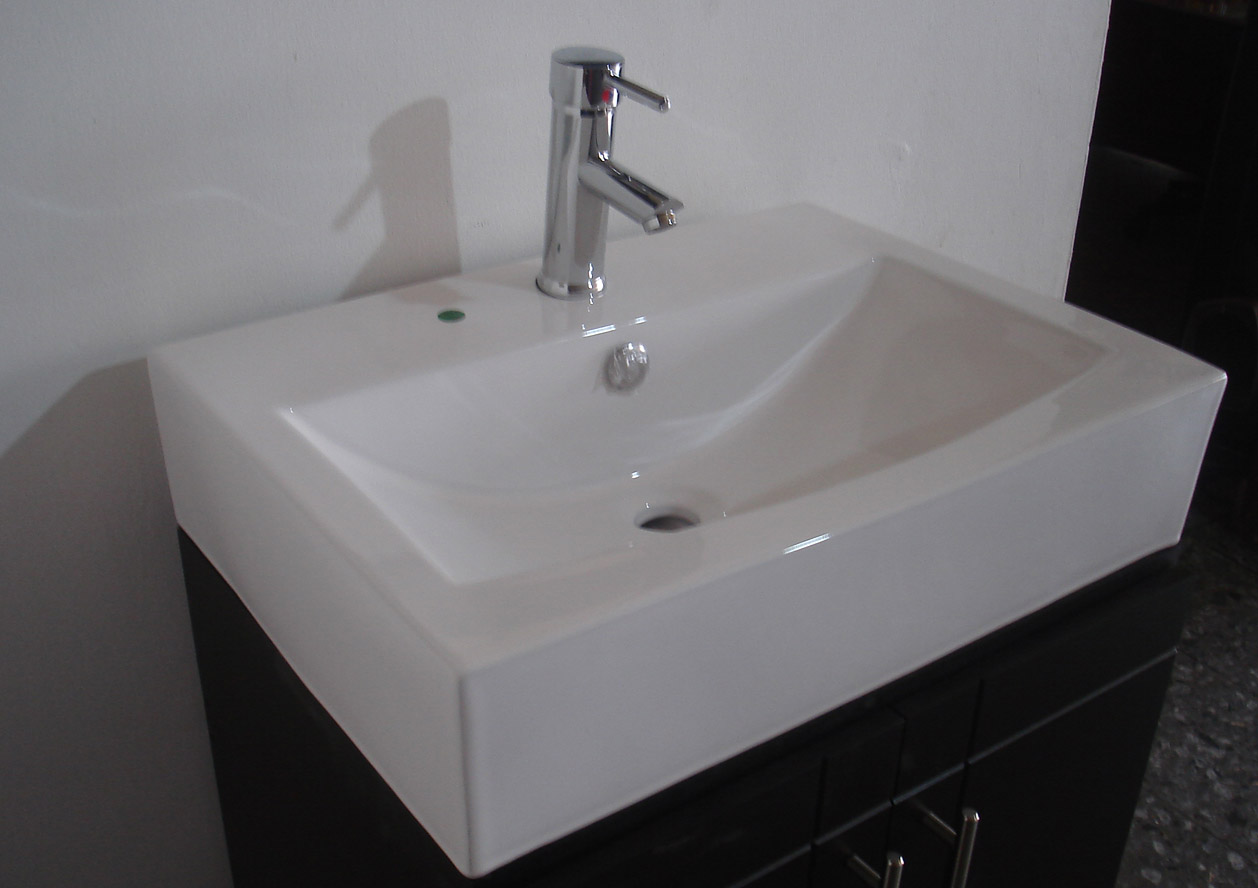 El Outlet Del Gabinete: GABINETES PARA BAÑO