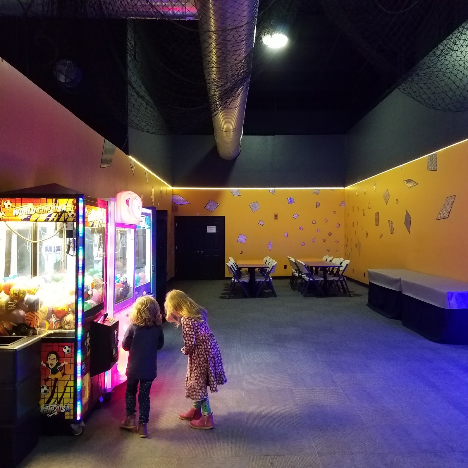 Play St. Louis Demolition Ball/Adrenaline Zone, St. Charles