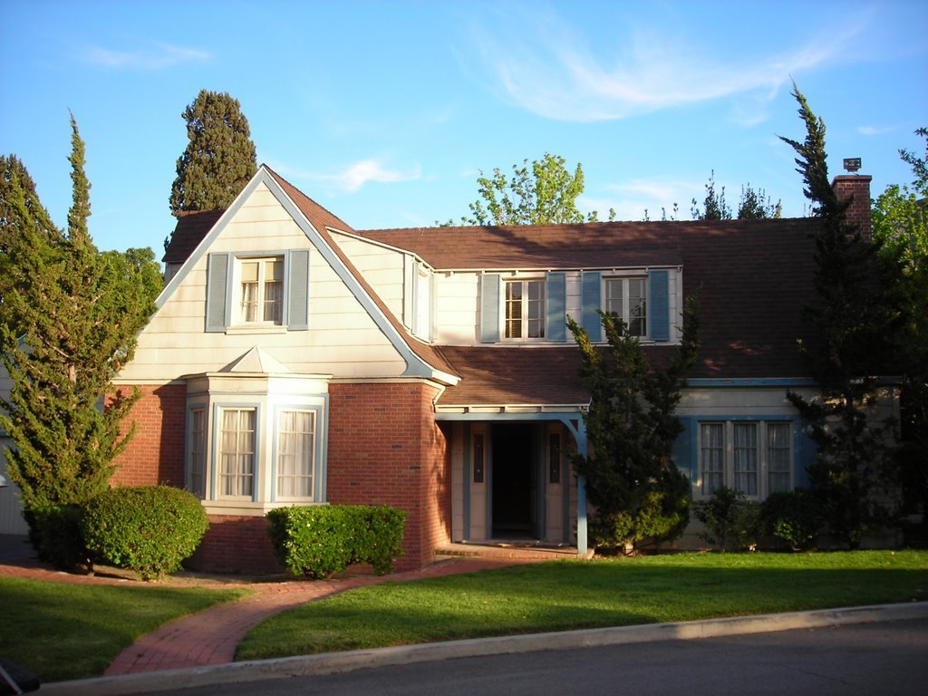 дача в кратово. холдинг дом. кэбин у реки. коттеджи в озерках. коттеджный поселок кратово.