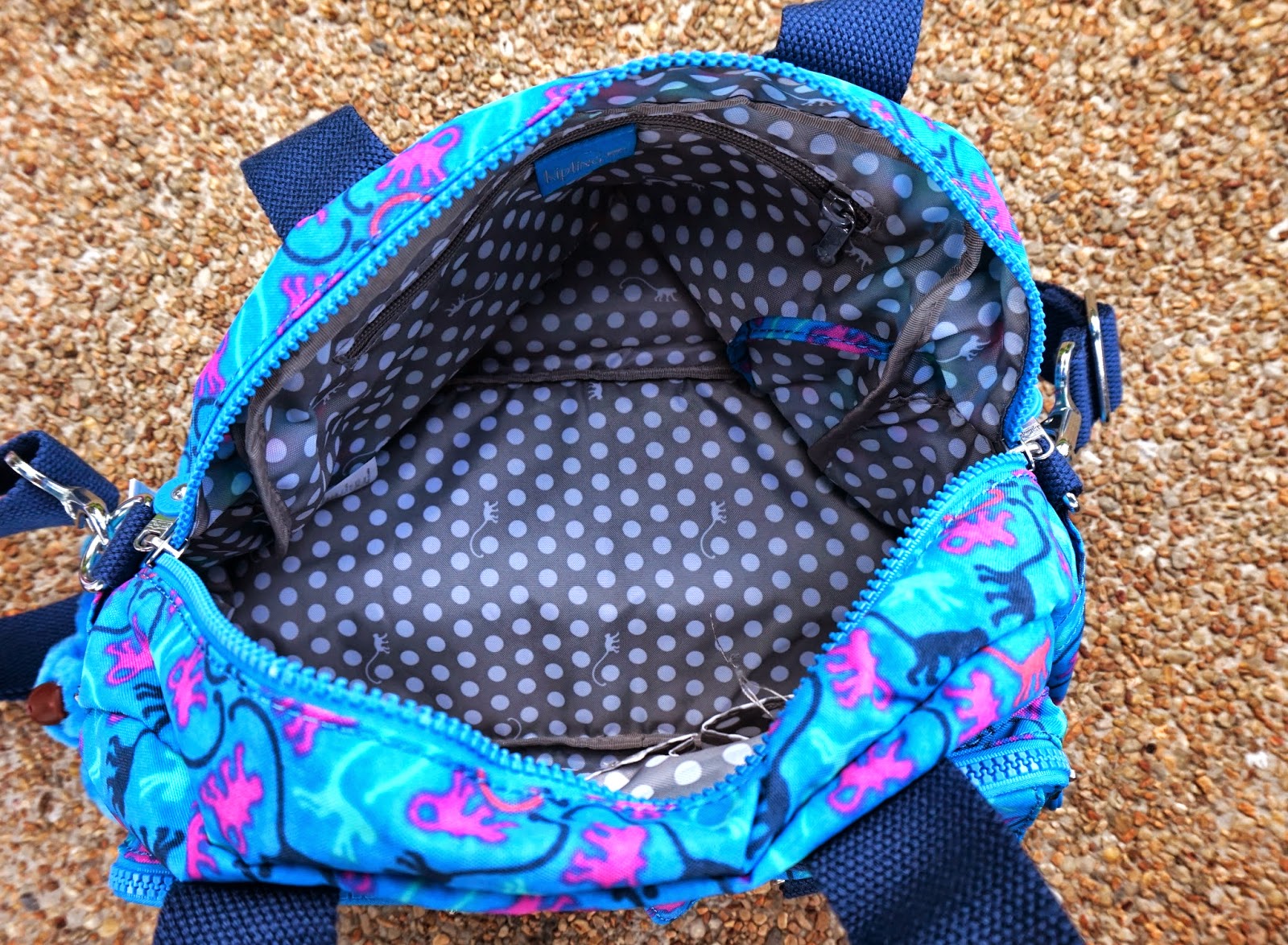 GIVEAWAY CLOSE I am giving away a Brand New Kipling Bag! ;)