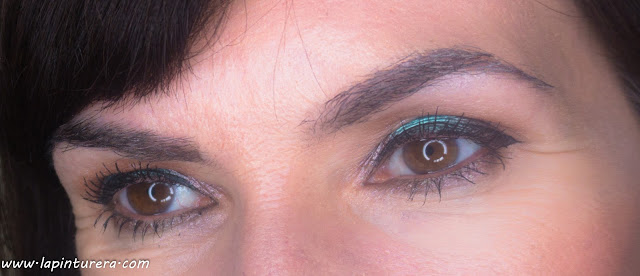 Paleta Macaroons de Revolution Beauty 15 look 02b
