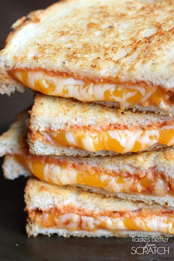 Italian Grilled Cheese Sandwiches is my favorite twist to a traditional grilled cheese! Any dinner that's ready in 15 minutes is my kind of easy weeknight meal!