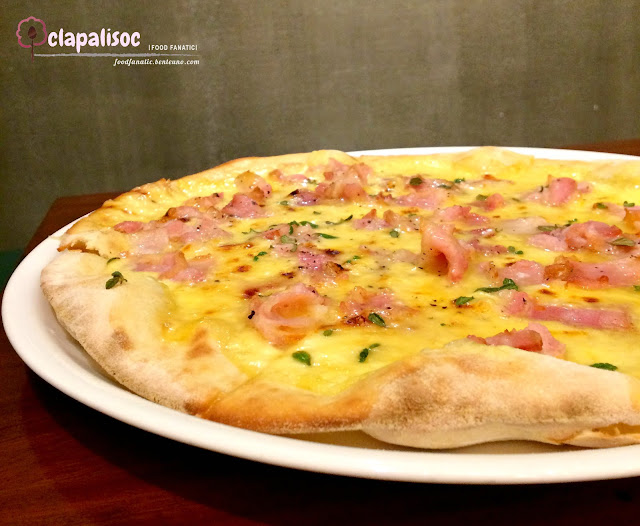 Bacon Miele Pizza from Peperoni Pizzeria PH