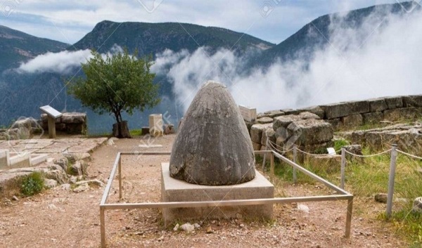 H Μυστική ακτινοβολία του Mαντείου των Δελφών H Μυστική ακτινοβολία του Mαντείου των Δελφών