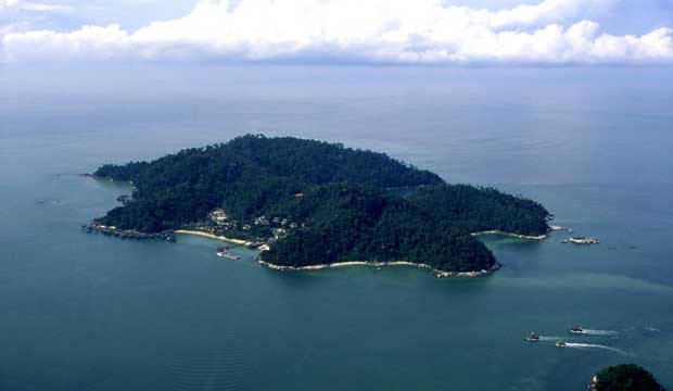 wisata anti maintream sewa pulau pangkor laut malaysia