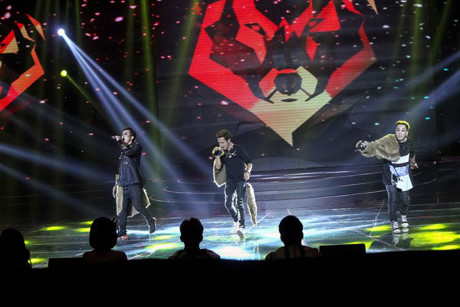 X-Factor: Nhom F.O.E gianh tam ve cuoi cung tro lai cuoc choi - Anh 14