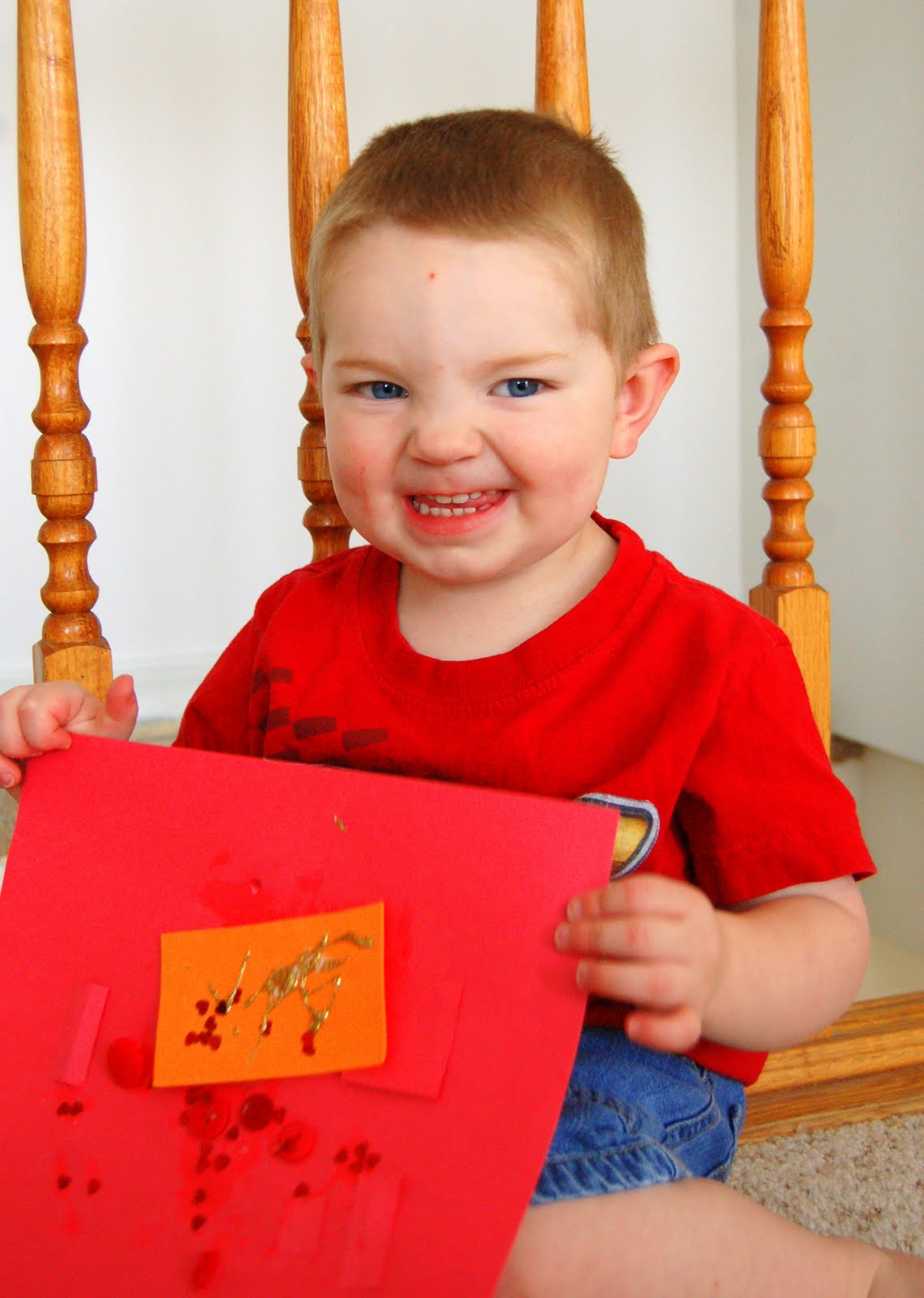 How to get your 3 year old interested in crafts... She's Crafty