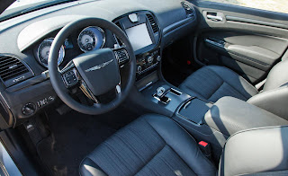 Chrysler 300s interior images