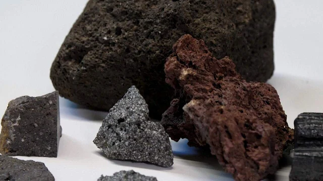 Tiny Crystals Could Help Predict Volcanic Eruptions