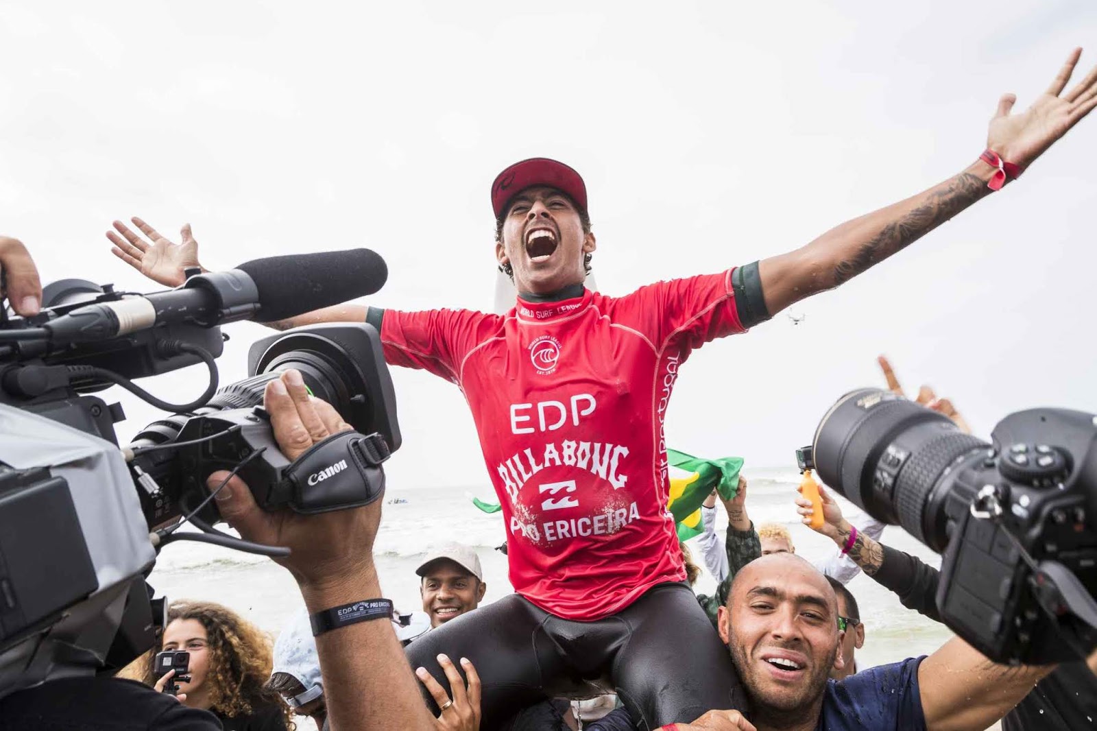 It s Samuel Pupo s Time to Shine EDP Billabong Pro Ericeira Final Highlights
