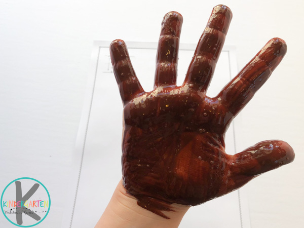 brown-washable-paint-on-kids-hand