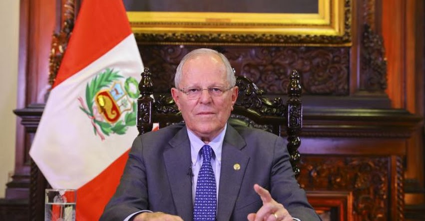 PRESIDENTE KUCZYNSKI A LOS MAESTROS: Yo los escucho, pero hoy debemos volver a clases PRESIDENTE KUCZYNSKI A LOS MAESTROS: Yo los escucho, pero hoy debemos volver a clases