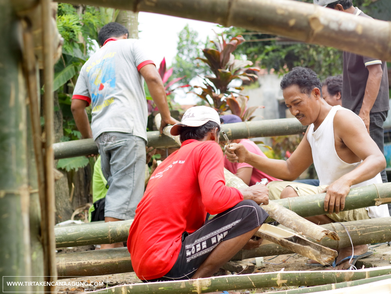 15+ Rumah Bambu Panggung Gif