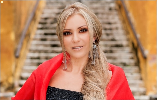 Mundo dos Famosos: Biografia de Daniela Castro