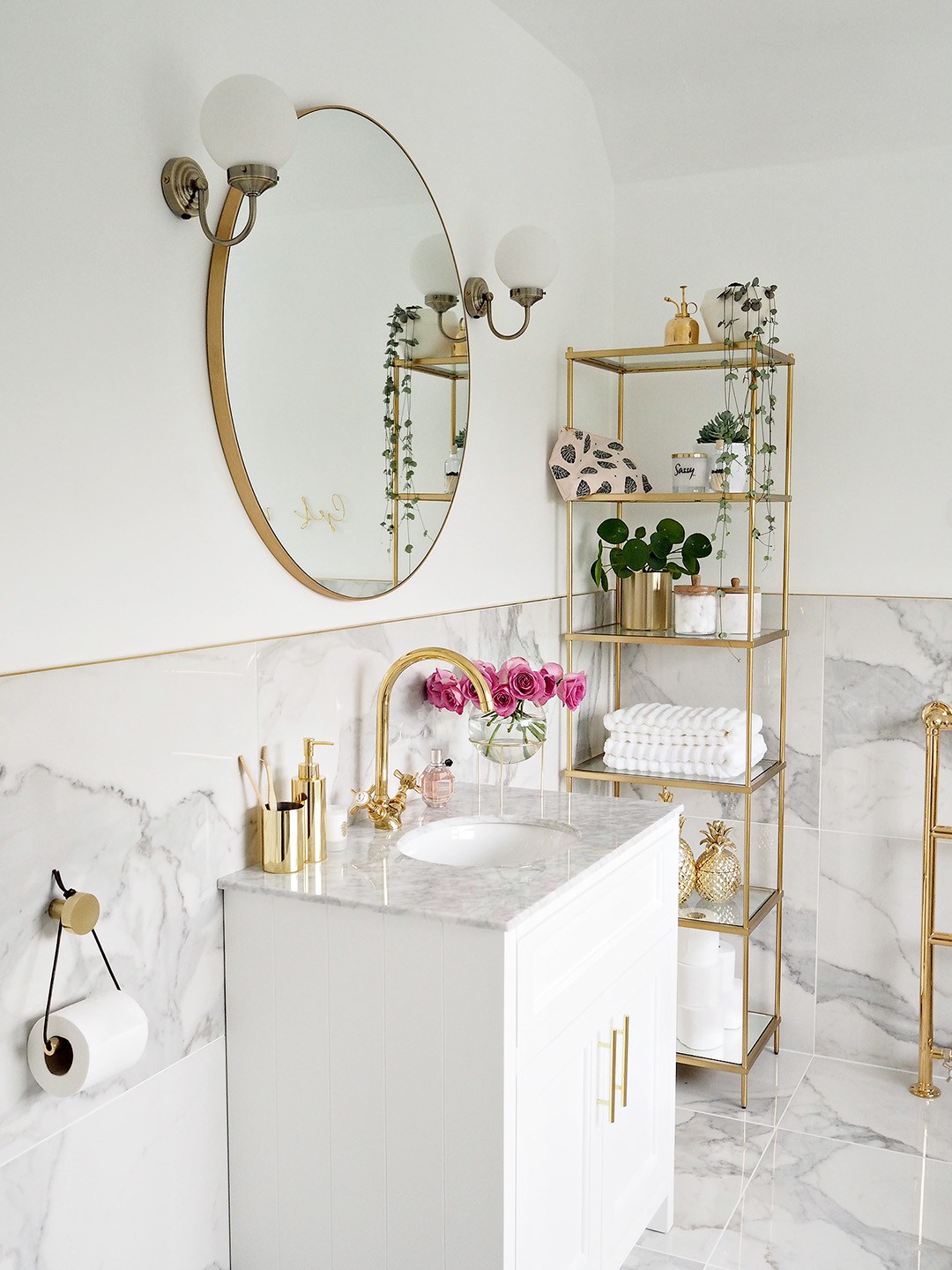 Baño en Oro y Mármol | The Deco Soul