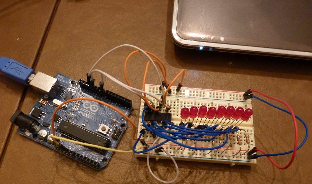 Hands On - Arduino: Project 17 - Shift Register 8-Bit Binary Counter