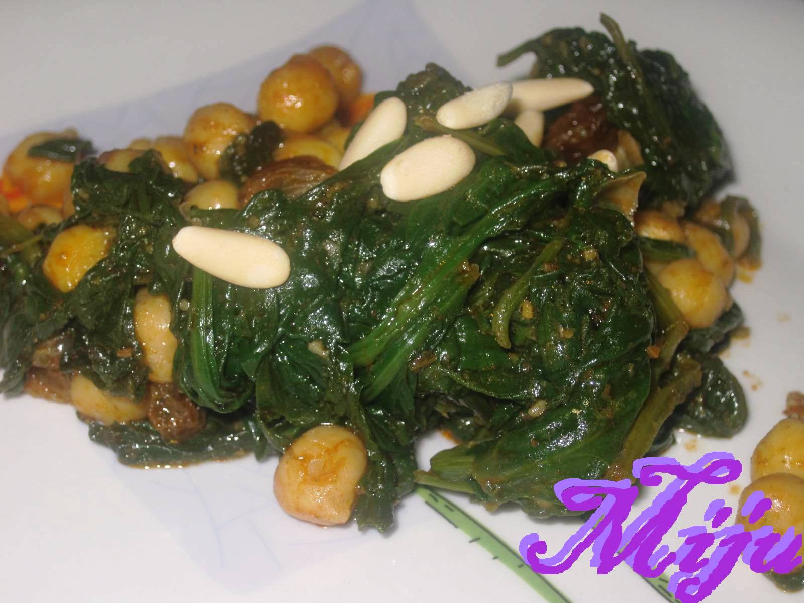 EL BOCADO DE LA HUERTA GARBANZOS CON ESPINACAS FRESCAS