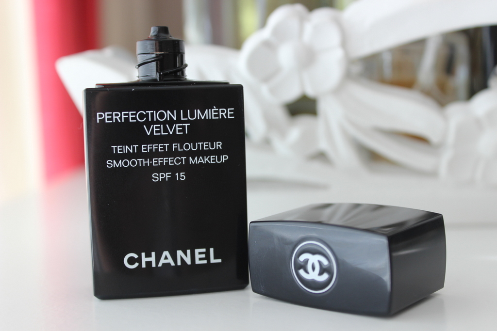 Chanel Perfection Lumiere Velvet review with before & after photos