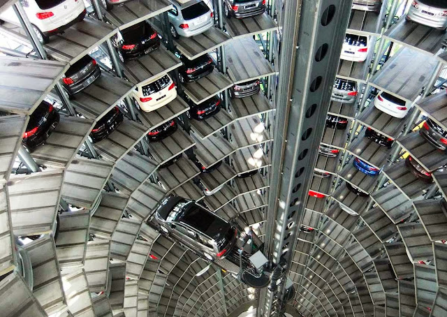 Maior estacionamento vertical do mundo