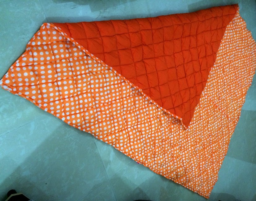 Diary of a Reporter The man who converts old sarees into beautiful bed