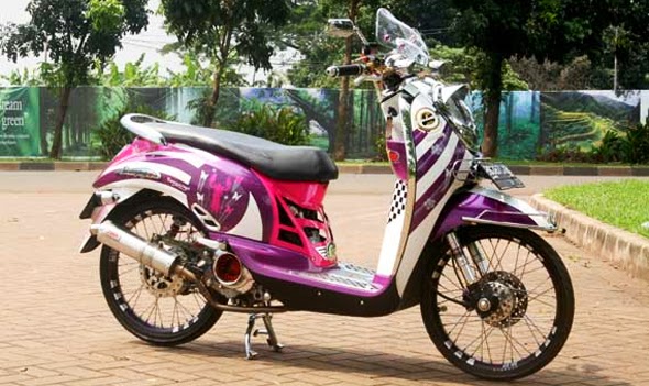 Modifikasi Honda Scoopy Velg 17 Terbaik 2015