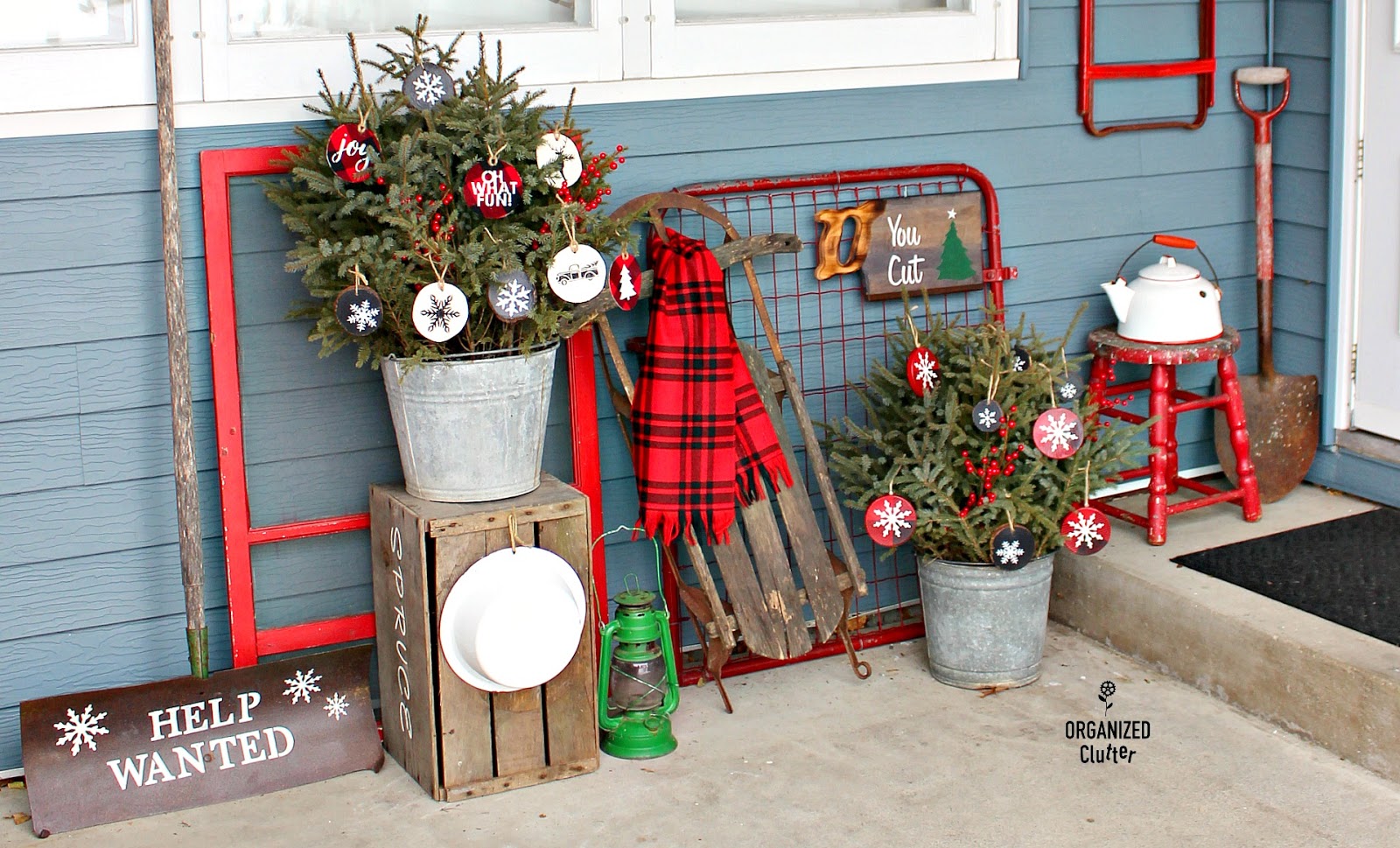 2018 Junky Rustic Christmas Outdoor Covered Patio Decor