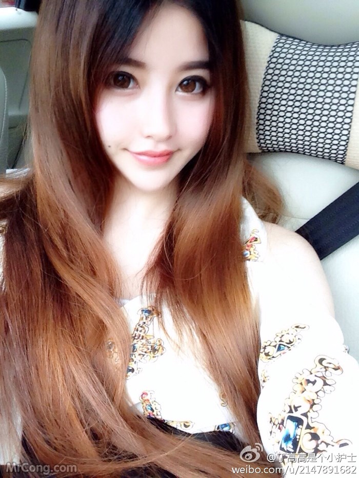 Cute selfie of ibo 高高 是 个小 护士 on Weibo (235 photos) photo 9-12