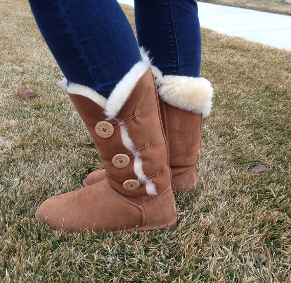 Online Shoes Ugg Boot Giveaway! - Pretty Providence