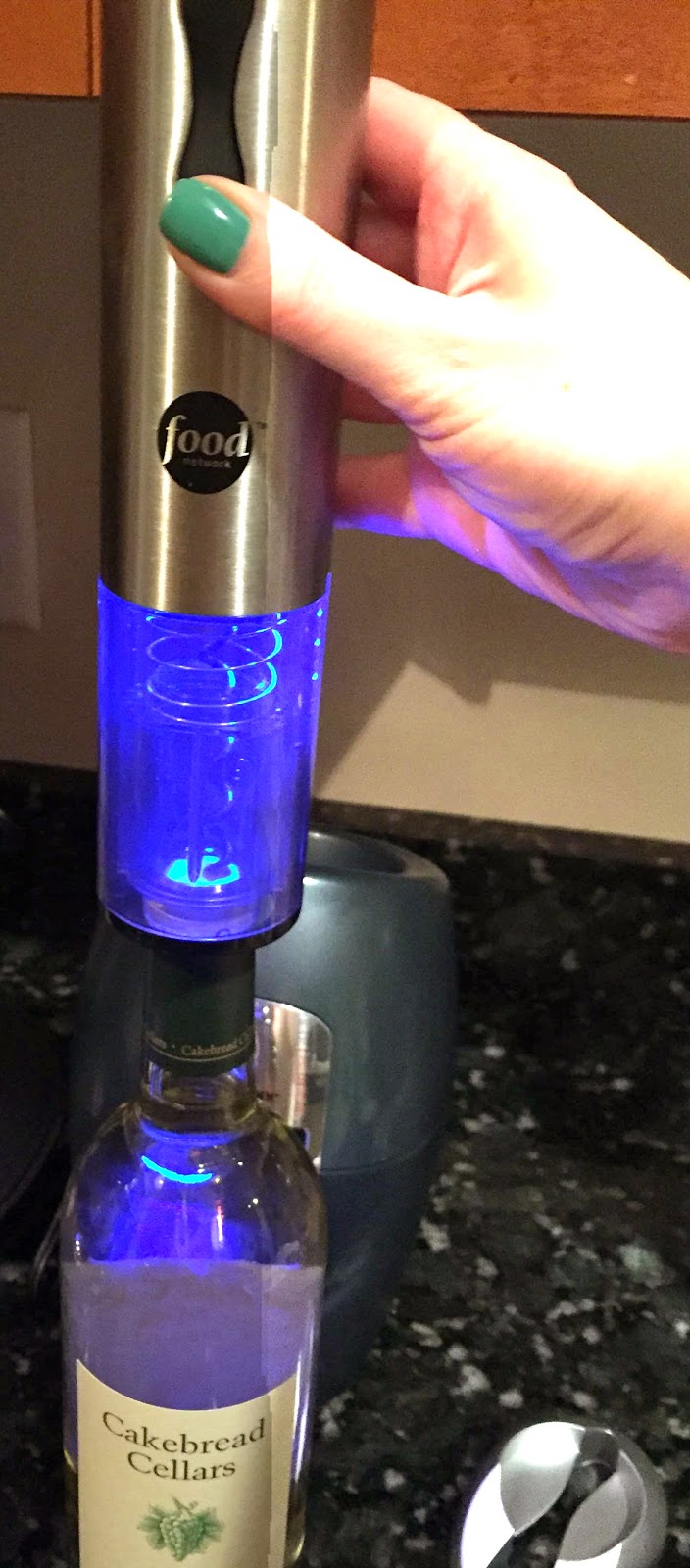 POUR ME A 3rd Wine Gadgets