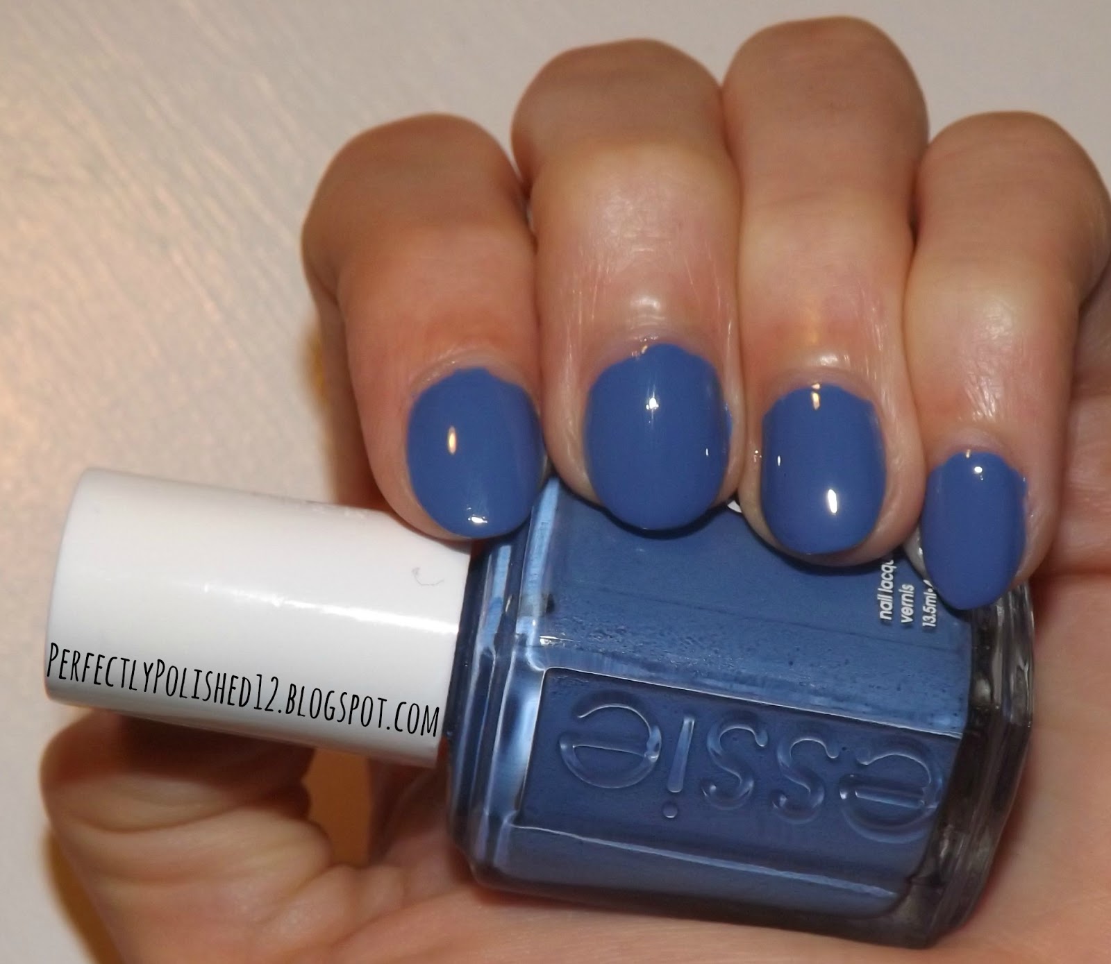 Essie Pret A Surfer Swatch