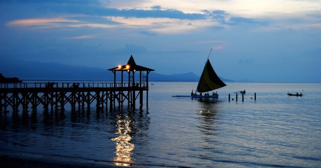 Pasir Putih Situbondo - Surga Wisata Pantai Utara Jawa Timur