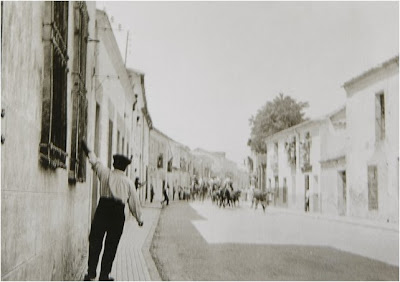Encierros por la Calle Juan Muñoz. Fotografías de Leganés antiguo. Leganes-calle-Juan-Muñoz-durante-los-encierros